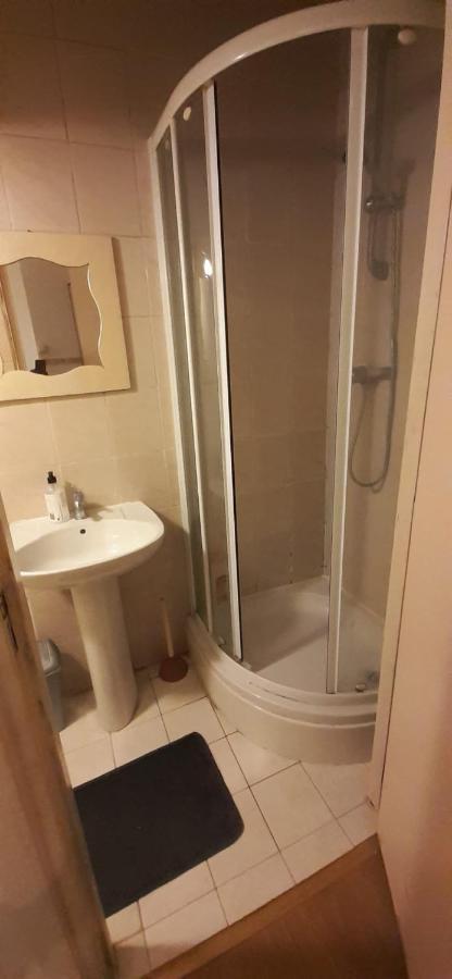 Iru, Not For Parties, Not A Hotel, Room With No Kitchen アムステルダム エクステリア 写真
